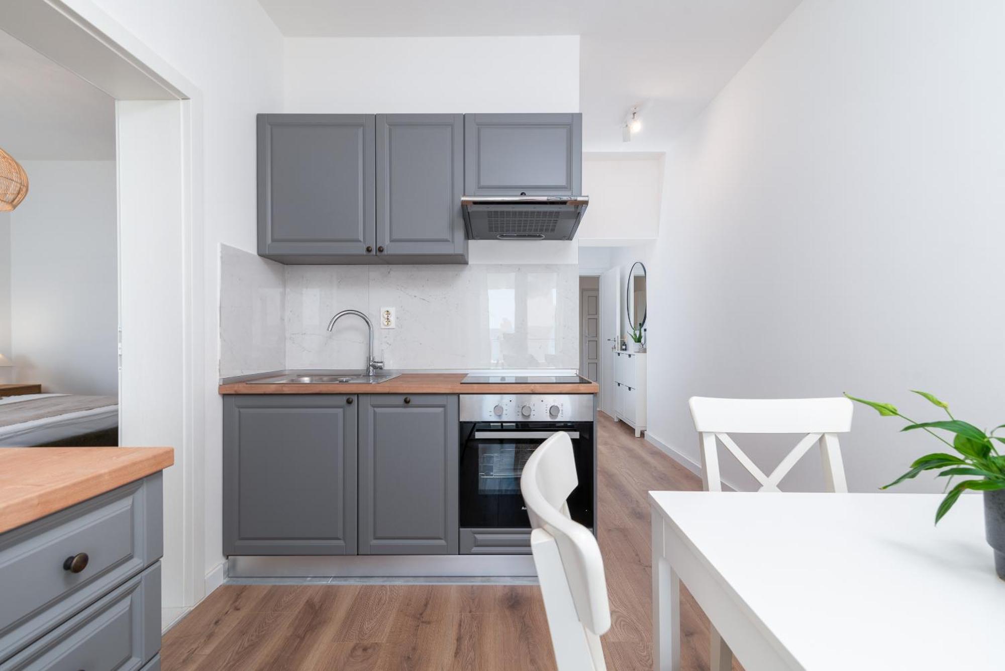 Sea View Apartment Karmen Jesenice  Exterior photo