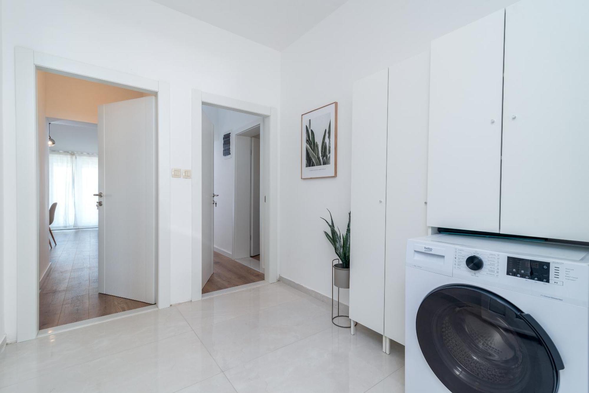 Sea View Apartment Karmen Jesenice  Exterior photo